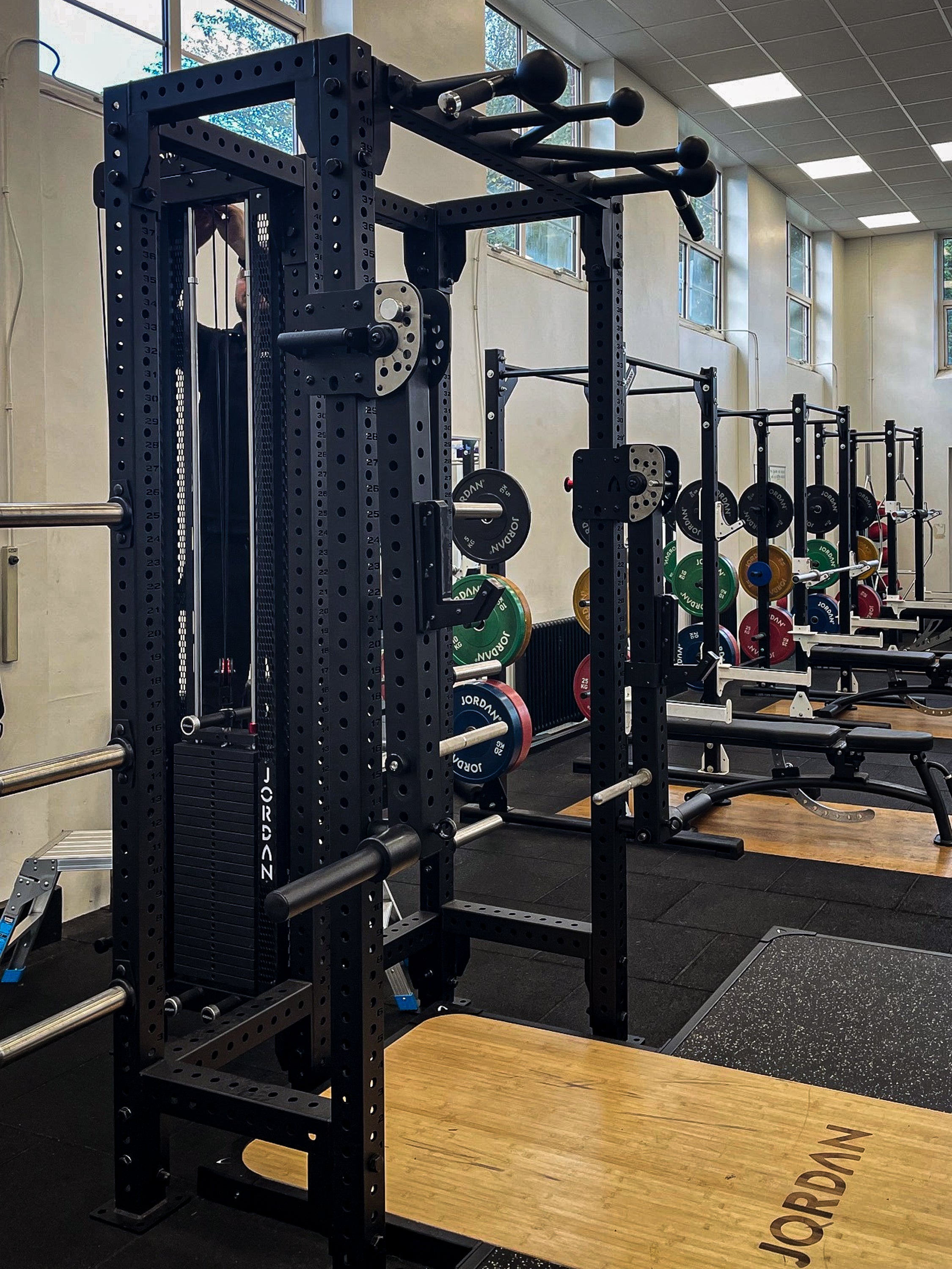 J75 Rack