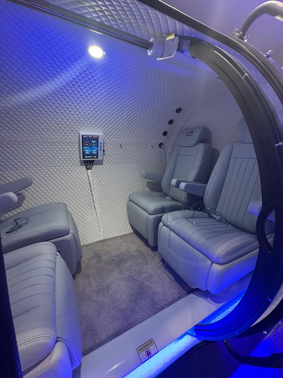 Oxypro Hyperbaric Oxygen Chamber - Plug and Play
