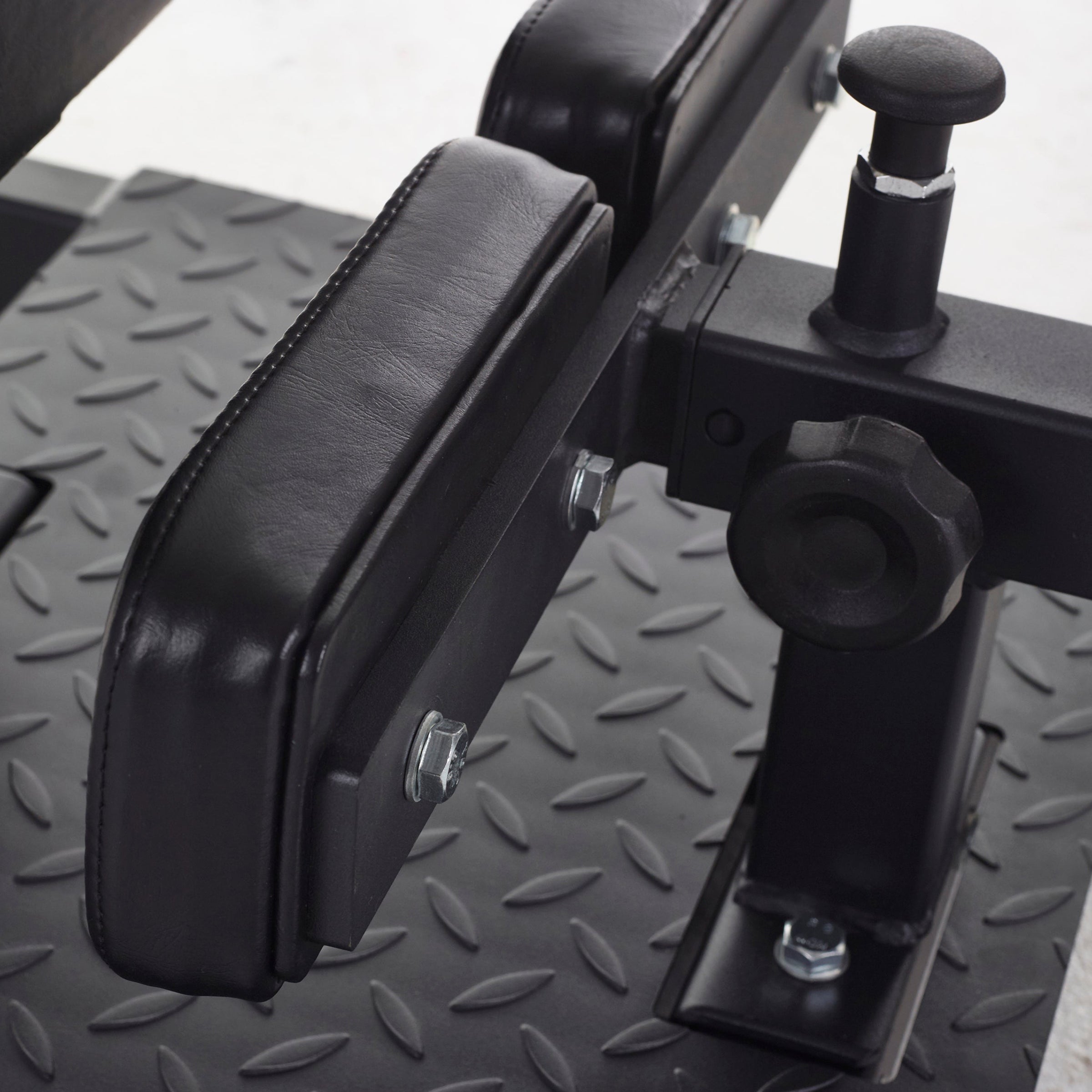 Wolverson Sissy Squat Bench